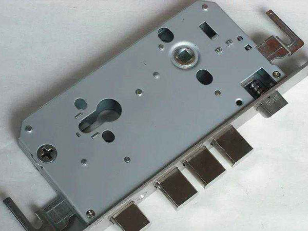 建宁24小时上门开锁公司